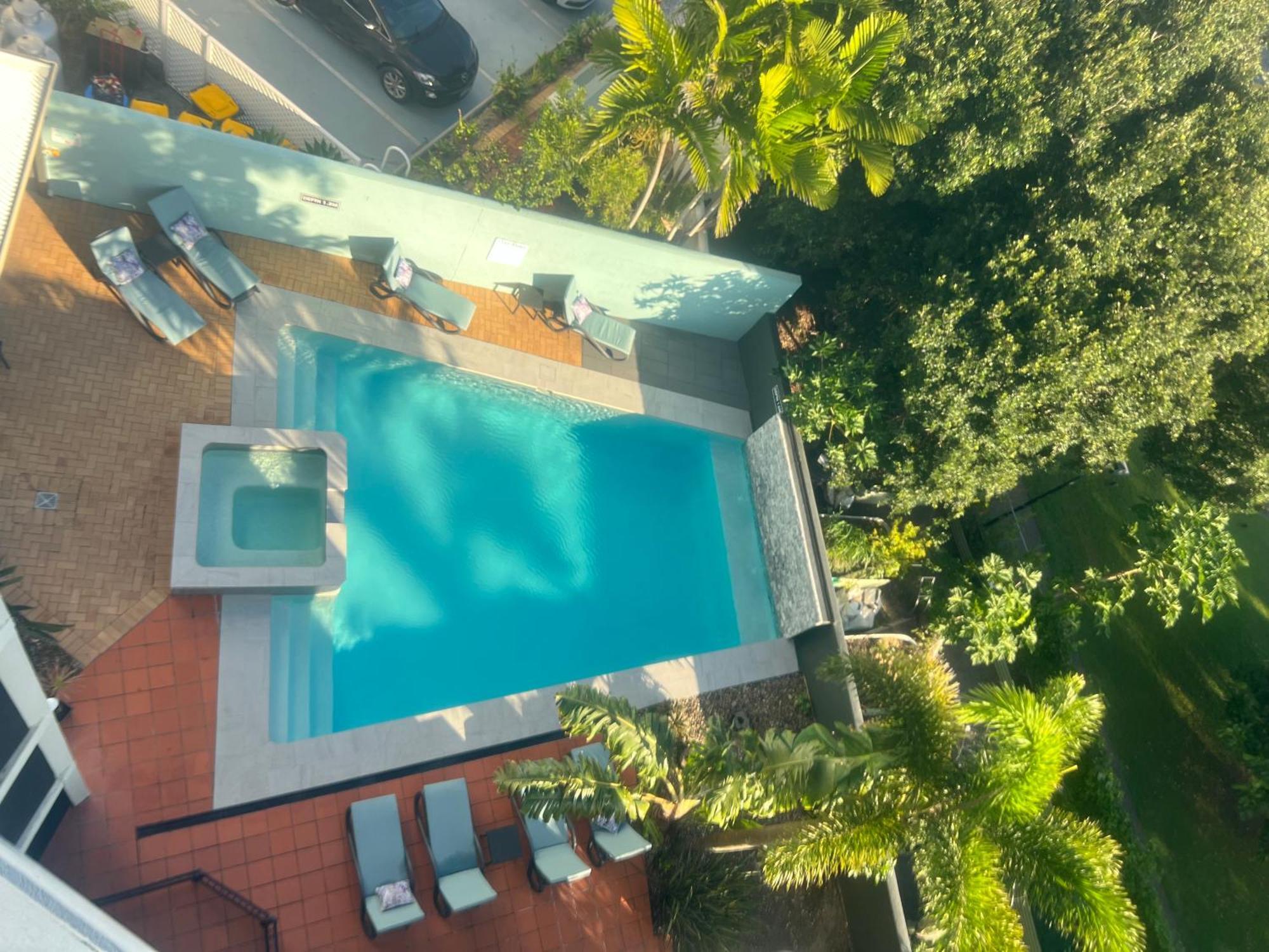 Ocean Views - Floor Apartment Alexandra Headland