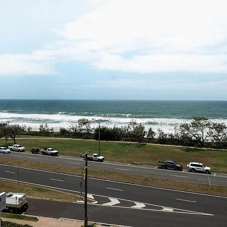 Ocean Views - Top Floor Alexandra Headland Exterior photo