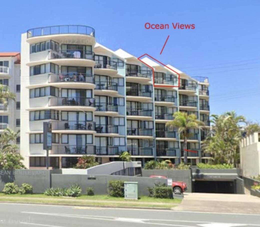 Ocean Views - Floor Alexandra Headland
