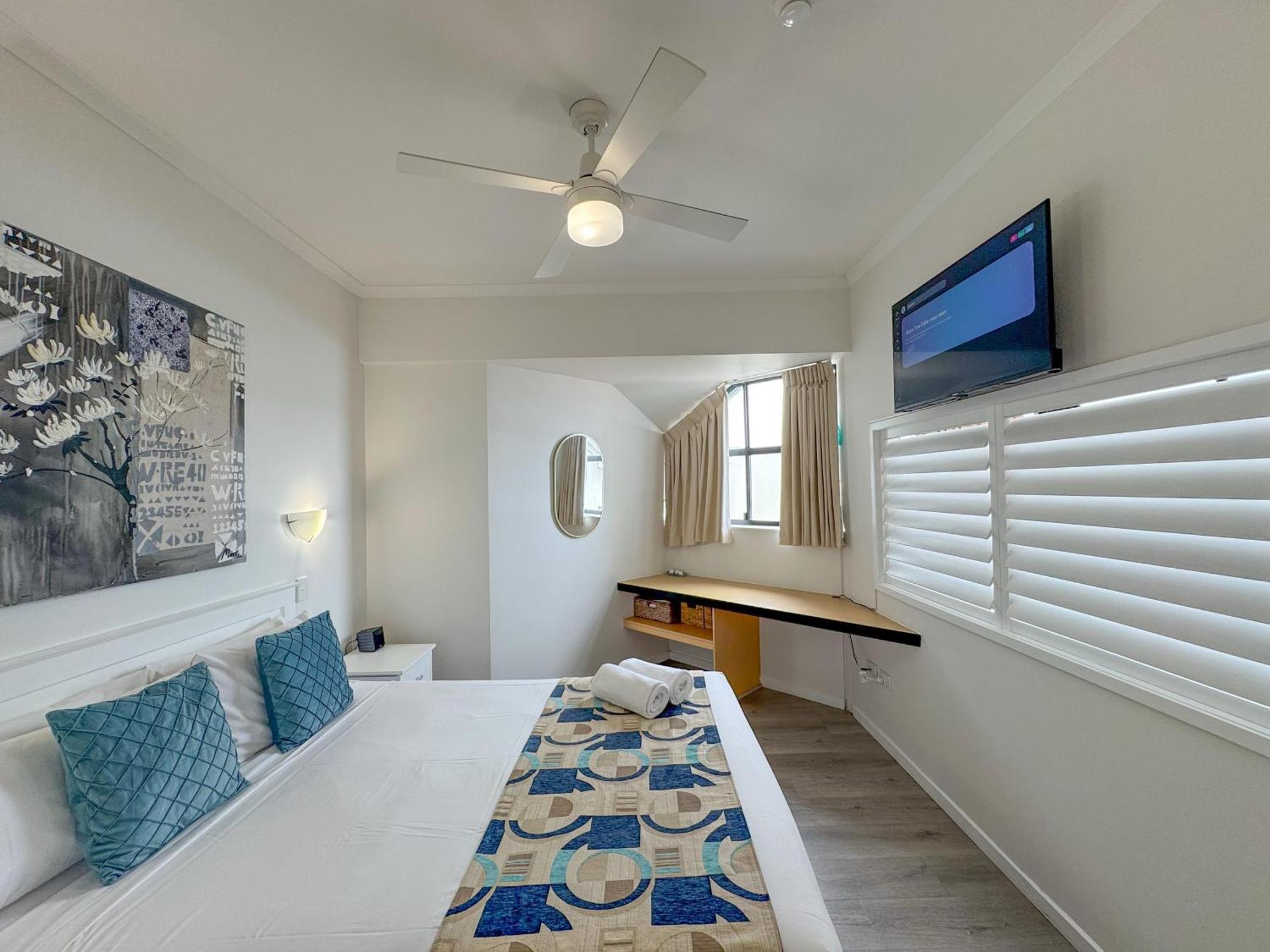 Ocean Views - Floor Apartment *
