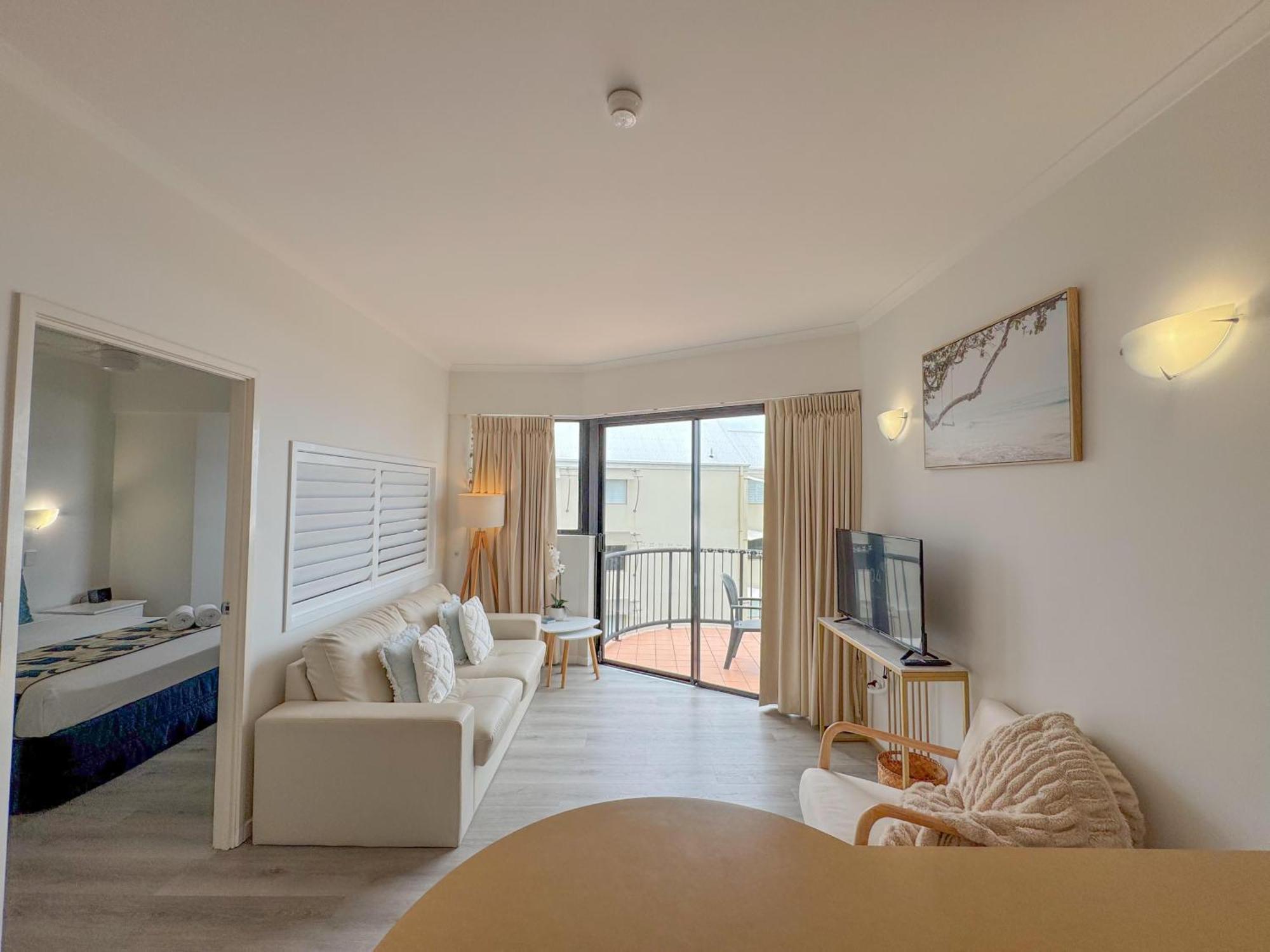 Apartment Ocean Views - Floor Alexandra Headland